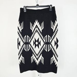 Ariat Chimayo Medium Geometric Sweater Skirt